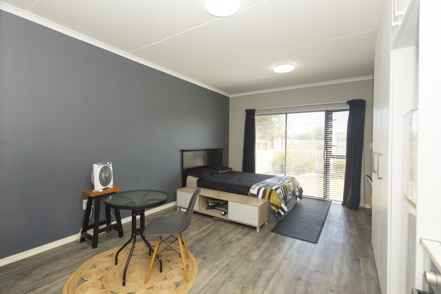 1 Bedroom Property for Sale in Haasendal Western Cape